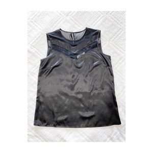 Kasper Black Shortsleeved Silky Top Career